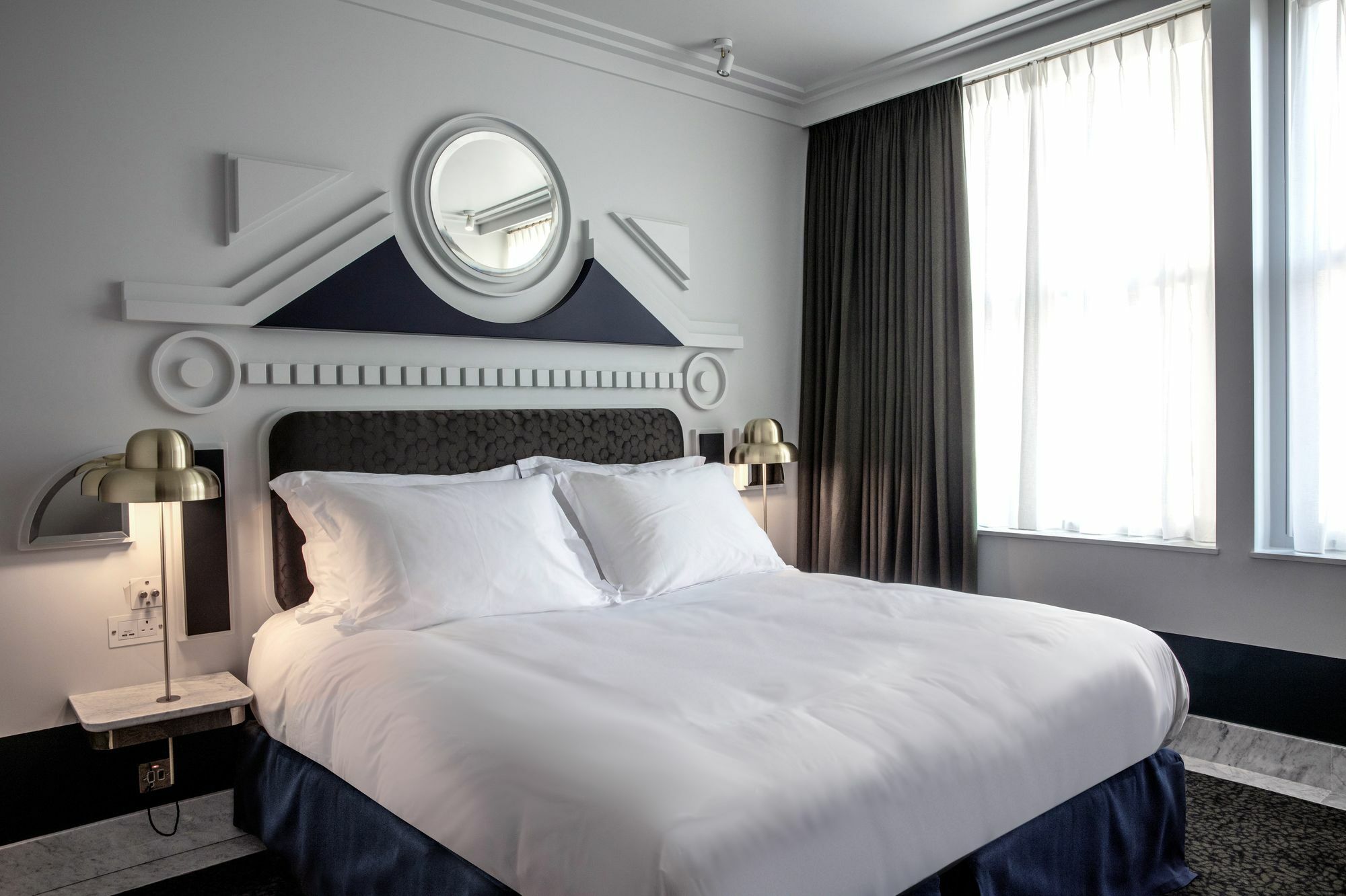 Henrietta Experimental Hotell London Eksteriør bilde
